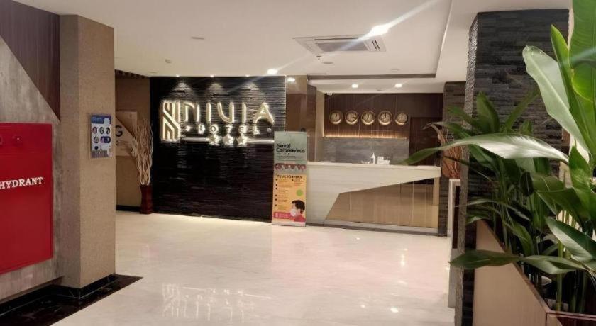 Nivia